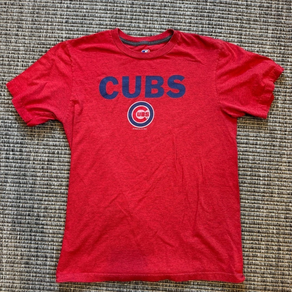 Genuine Merchandise Red Cubs Short Sleeve Tee